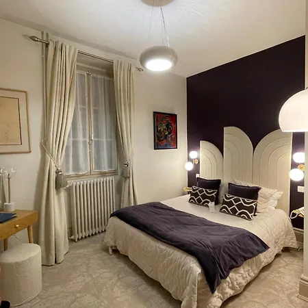 Maison Garnier De Charme Otel
